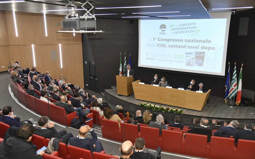 Il Convegno di Napoli sul Primo Congresso della Cisl. Sbarra: “Come 70 anni fa oggi dobbiamo remare uniti per riscattare le realtà più fragili del paese”