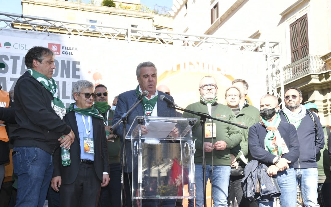 A Roma la manifestazione nazionale dei sindacati degli edili sulla sicurezza. Sbarra: “Di lavoro si deve vivere, non morire”