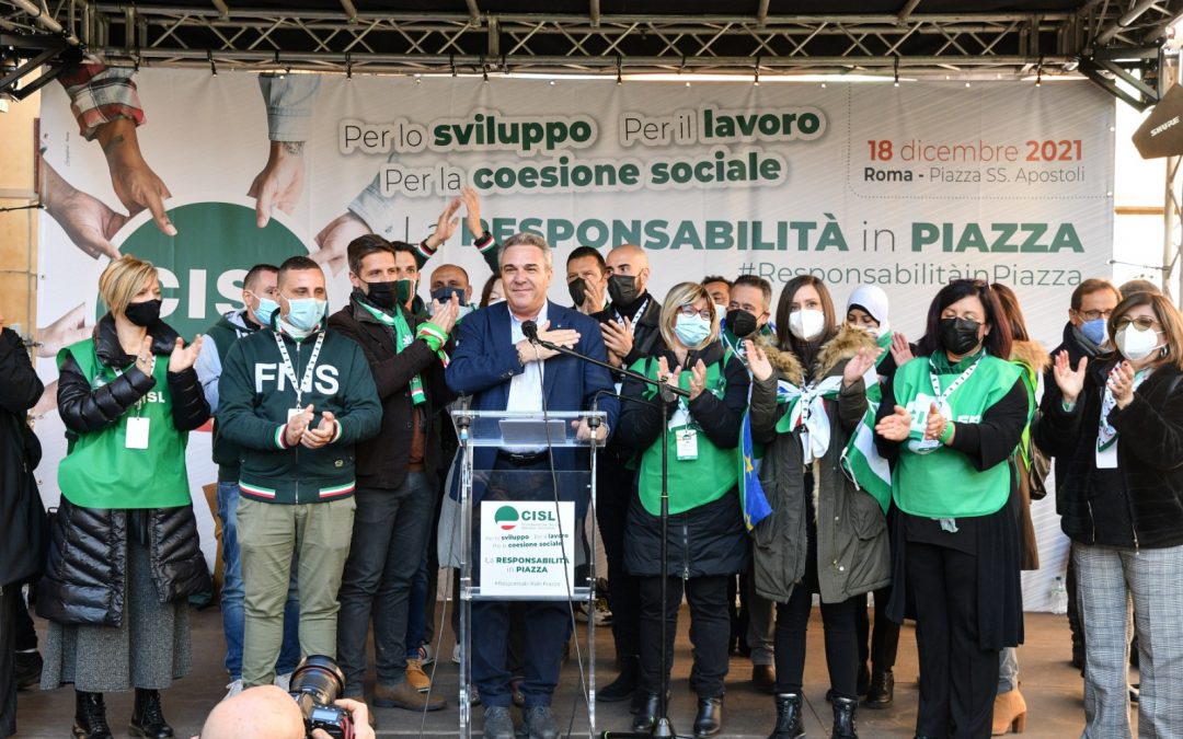 Manifestazione nazionale Cisl a Roma Sbarra: “Il Paese ha bisogno di coesione e unità. Non è il momento in cui ci si può accontentare di essere ‘contro’”