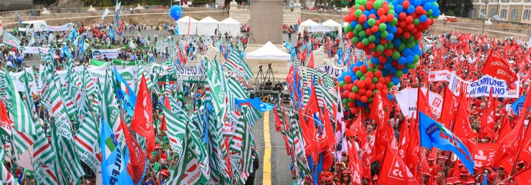 Lavoro. Cgil Cisl Uil: “Due mesi di mobilitazione nei luoghi di lavoro e nei territori. A maggio tre manifestazioni interregionali a sostegno della piattaforma unitaria”