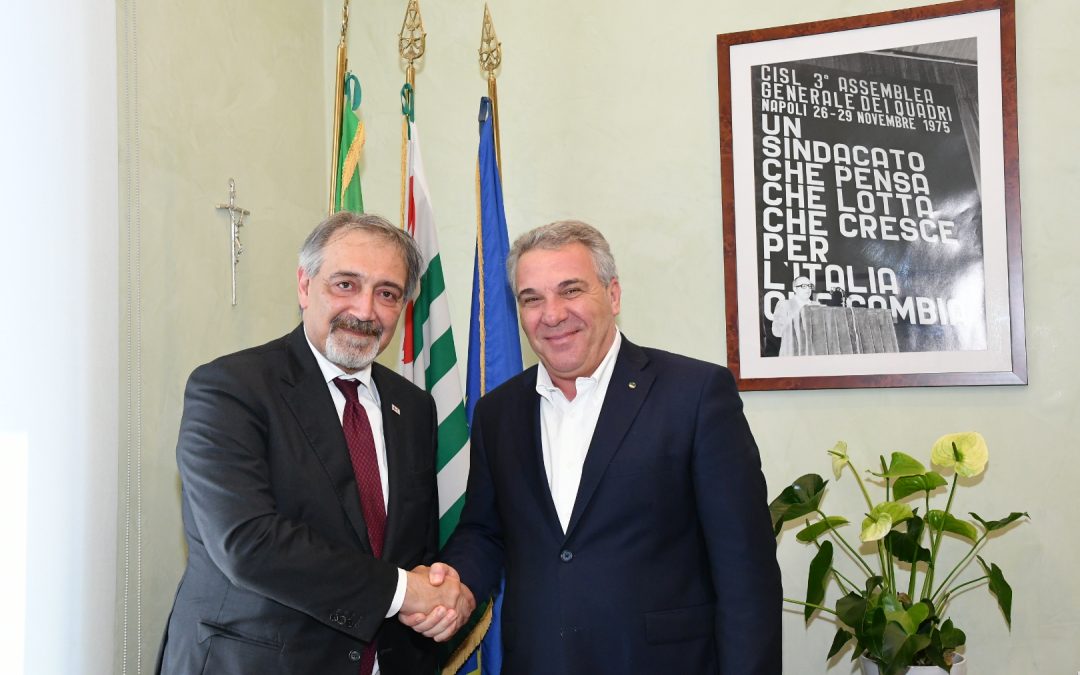 Ucraina.  La Cisl dona alla Croce Rossa Italiana la seconda tranche del ricavato della sottoscrizione a sostegno di profughi, famiglie ed aiuti umanitari