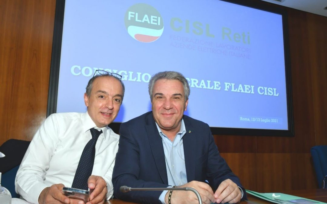 Lavoro. Sbarra: “Nuove tutele, formazione e partecipazione nel nuovo contratto del settore elettrico”