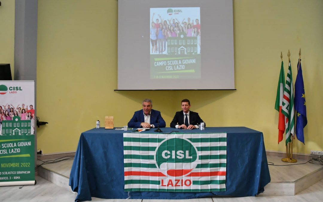 Sindacato. Sbarra a confronto con i giovani del campo scuola Cisl Lazio: “E’ tra i più deboli che dobbiamo far sentire la nostra presenza”