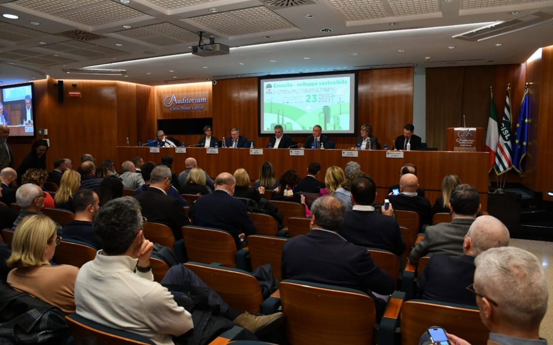 Convegno Industria. La Cisl lancia un patto tra istituzioni, sindacati, imprese. Sbarra: “La sfida della partecipazione, la più grande opportunità per far evolvere il nostro modello di crescita”