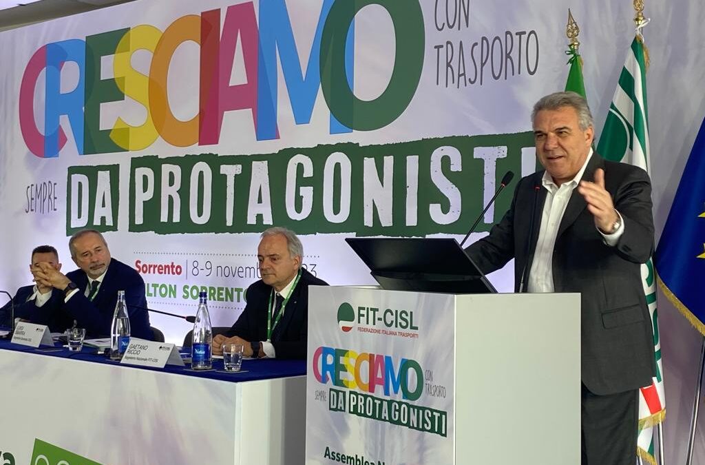 Manovra. Sbarra all’ Assemblea organizzativa della Fit Cisl: “È su infrastrutture, lavoro, sviluppo, coesione che si gioca il futuro del paese e la forte ripresa della domanda nel trasporto collettivo”