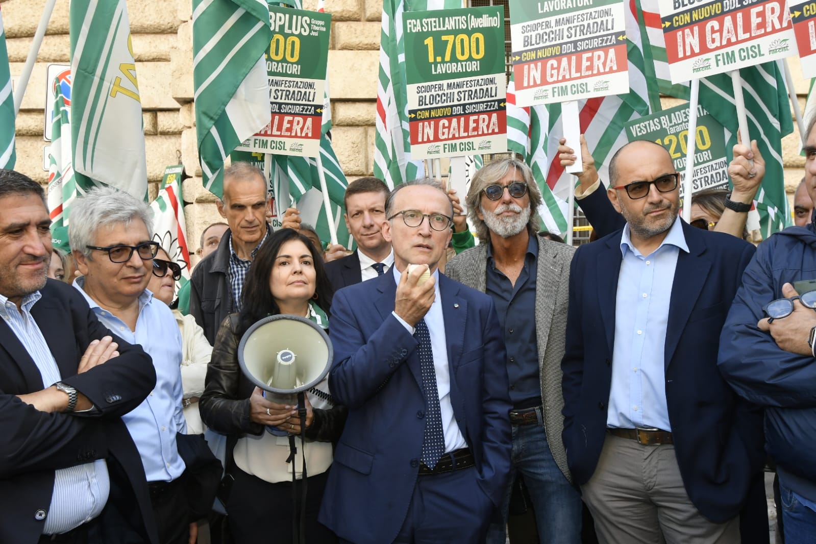 sit_in_5