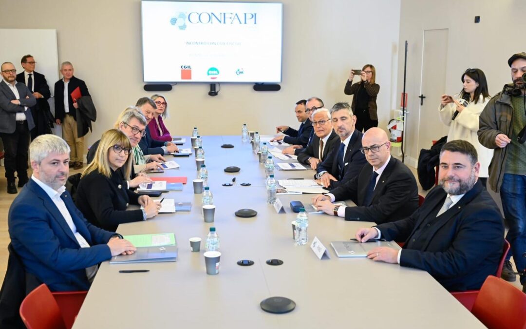 Lavoro. Incontro Confapi- Cgil Cisl Uil, Fumarola: «Rendere strutturale il percorso avviato su rappresentanza, contrattazione e sicurezza»