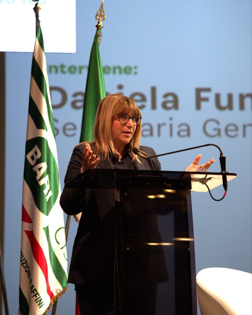 Iniziativa della Filca Cisl di Bari sul tema : “Mobile imbottito dalla crisi al patto”