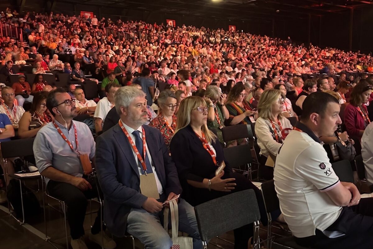 Fumarola CFDT Mattia Pirulli e Daniela Fumarola per la Cisl al Congresso CFDT