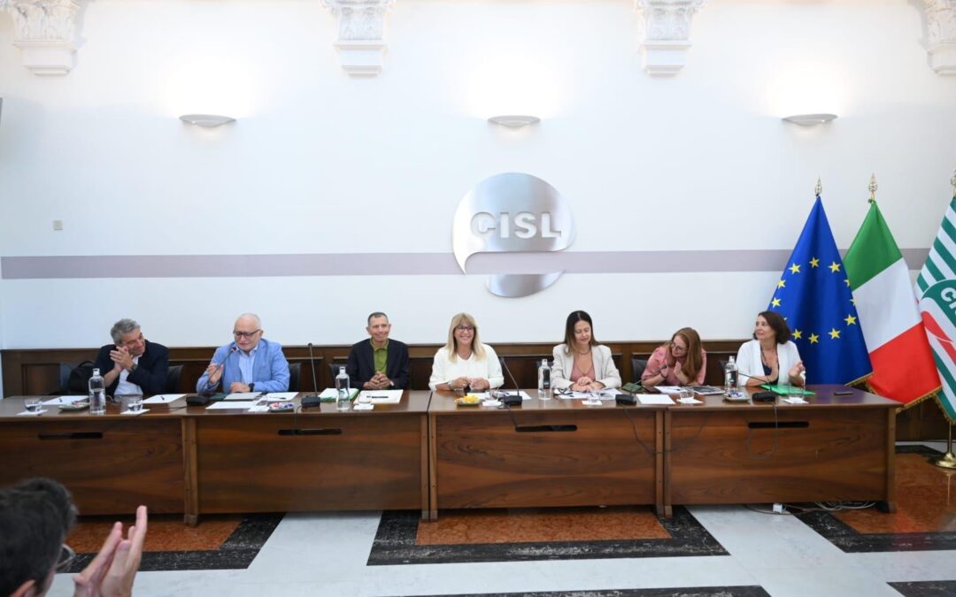 Corso Dirigenti Cisl. Fumarola: «Tra memoria e futuro per rilanciare la nostra azione»