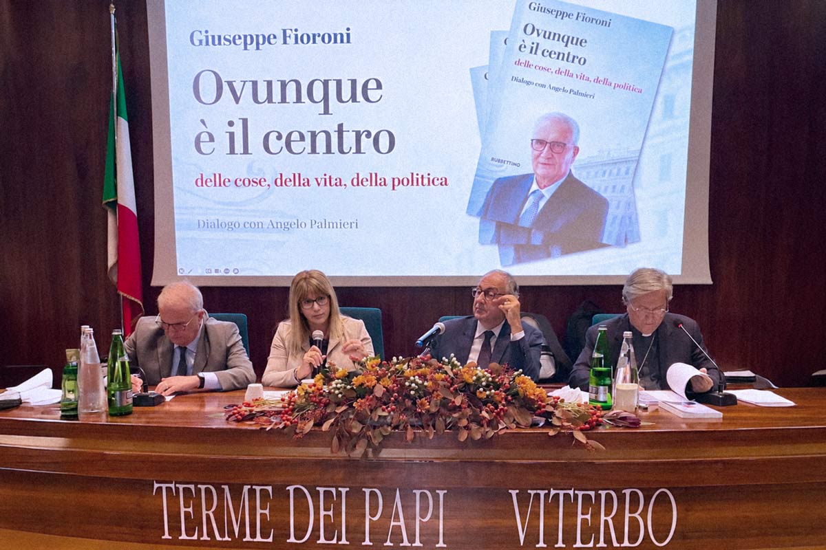 Fumarola-Viterbo-Fioroni Fumarola a Viterbo alla presentazione del libro di Fioroni
