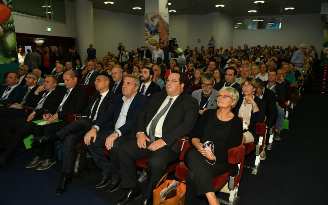 Agroalimentare. A Napoli il lancio del Manifesto ‘Fai Bella l’Italia’. Furlan: “Il vero obiettivo deve essere la crescita e lo sviluppo”