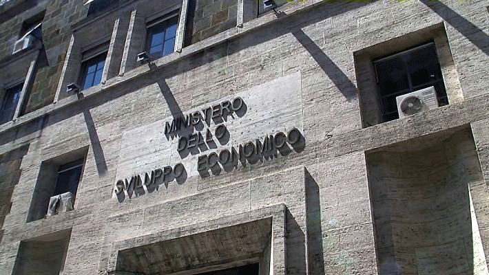 Lavoro. Sbarra: “Positivo l’avvio del confronto al MISE su crescita. Irrobustire i provvedimenti per investimenti ed occupazione”