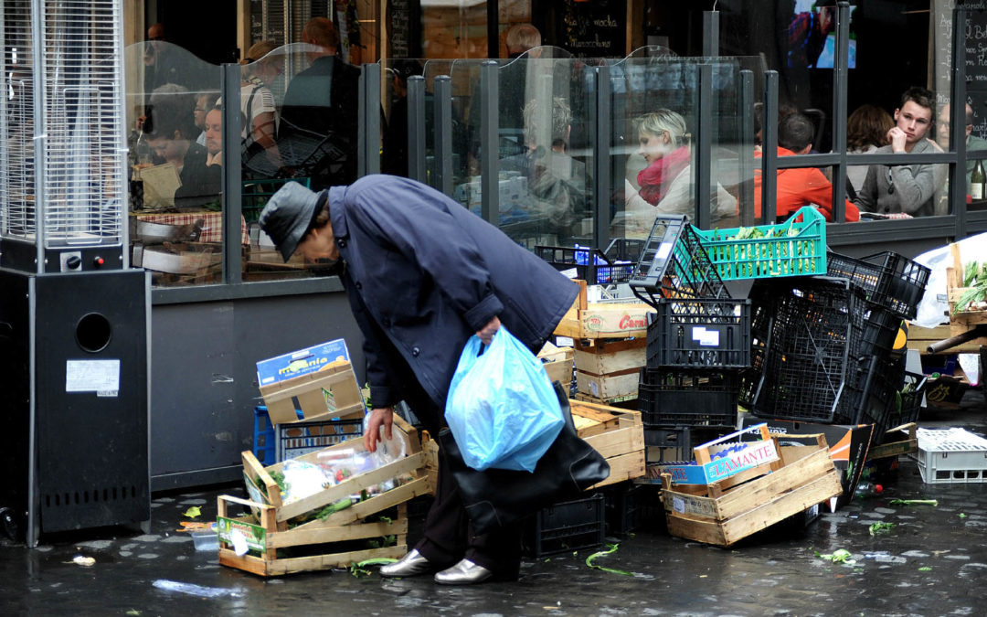 Povertà. “Servono politiche concrete concertate tra istituzioni e parti sociali per dare risposte ai bisogni dei più deboli”
